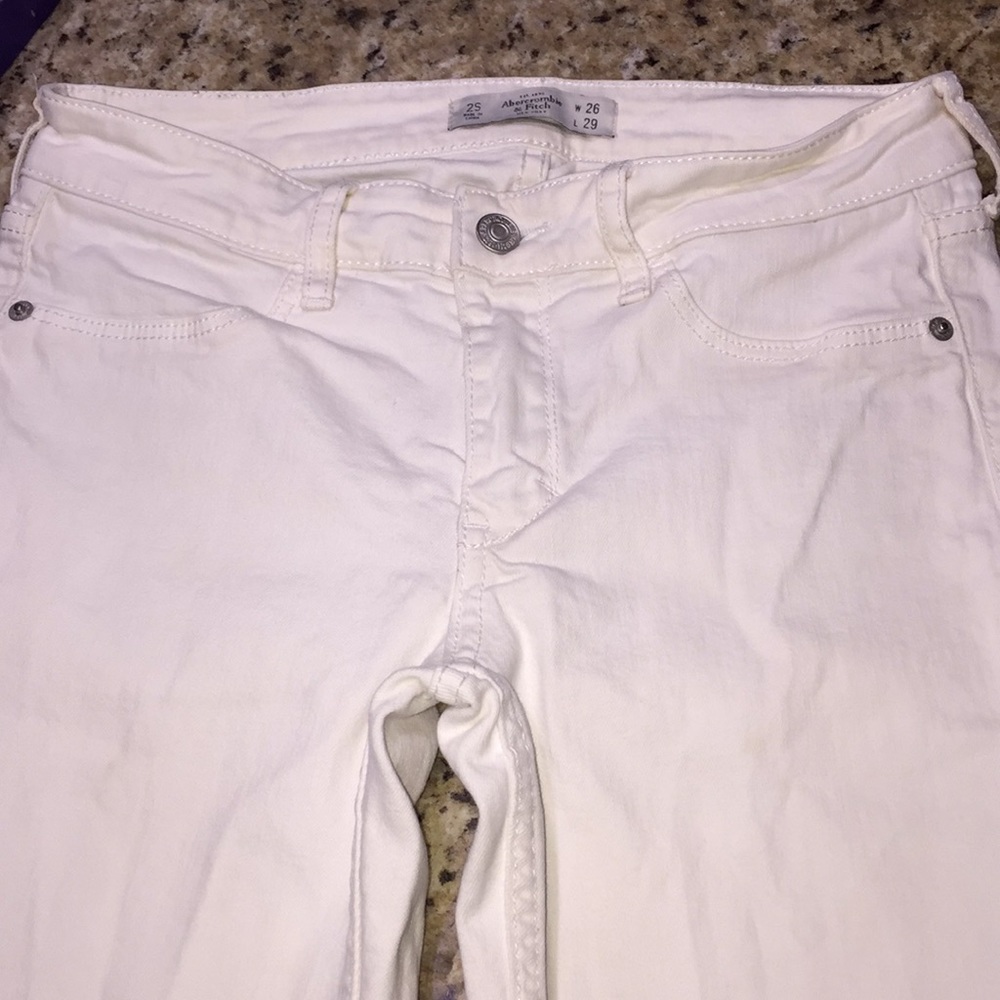 ✅A&F Jeans - Picture 3 of 8